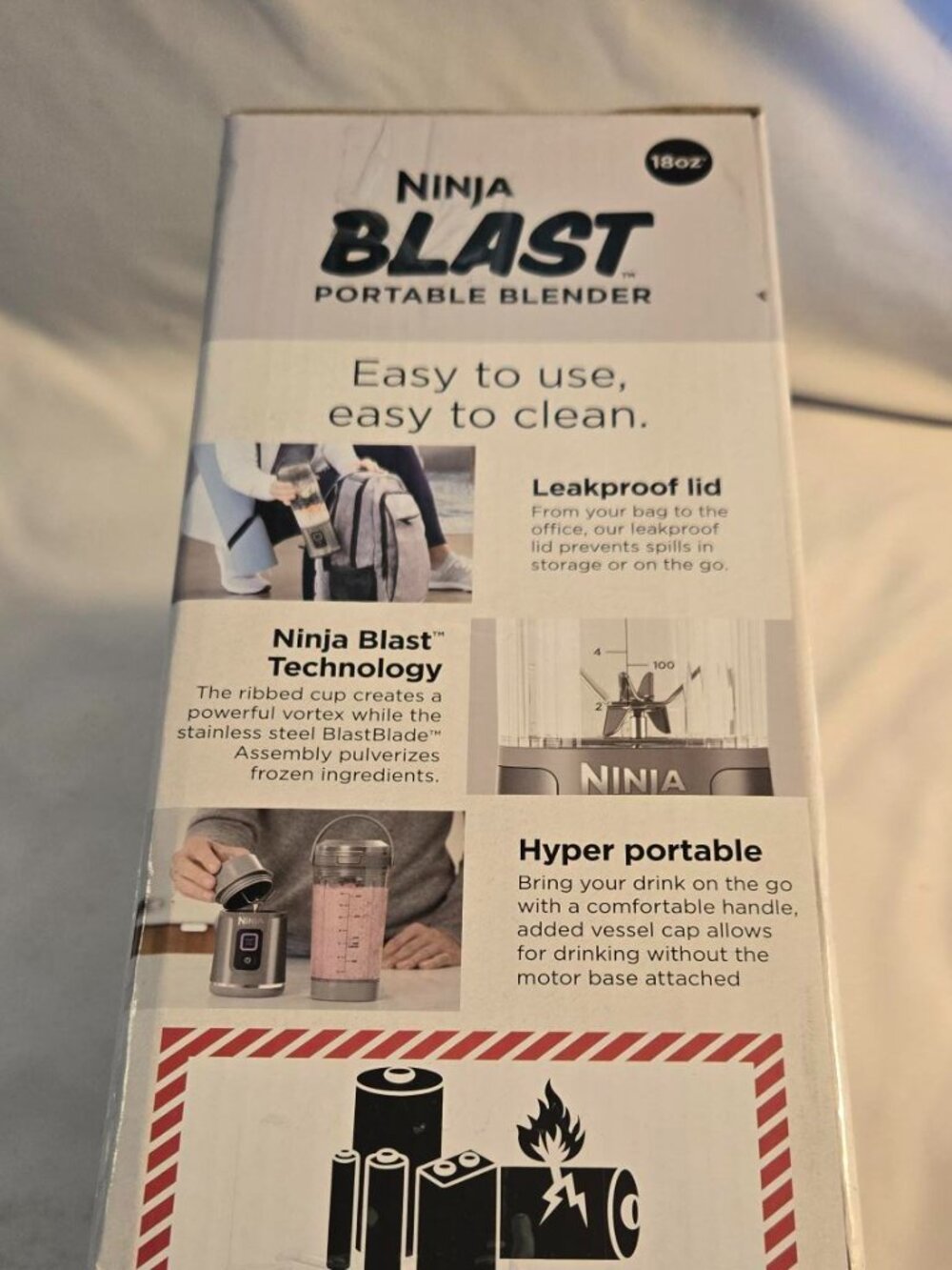 Ninja Blast Portable Blender & Accessories (2) Lids (2) 18oz Blender Cups - Picture 2 of 5